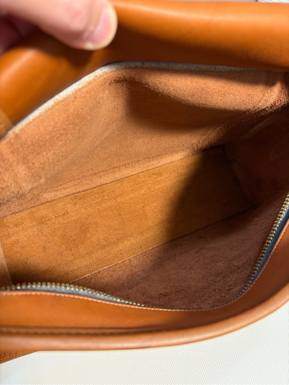 Vintage Coach Swagger Bag (#9820) Made in NYC w/ Rare “Irregular” Creed Stamp - Picture 16 of 16